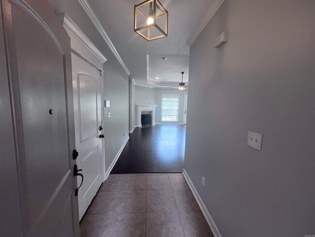 Building Photo - 516 Crepe Myrtle Loop
