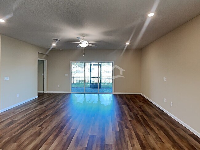 Building Photo - 150 Hemlock Pt