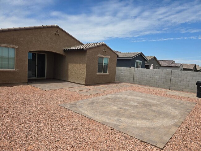 Building Photo - 4523 S 108th Ave