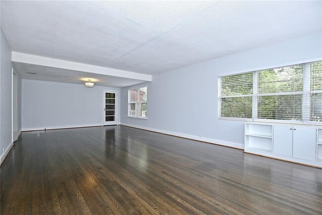 Building Photo - 1808 Delaney Ave