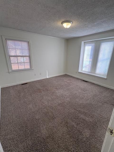 Building Photo - 3004 Phillips Rd