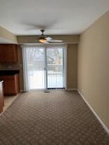 Building Photo - 1818 Whitney Dr