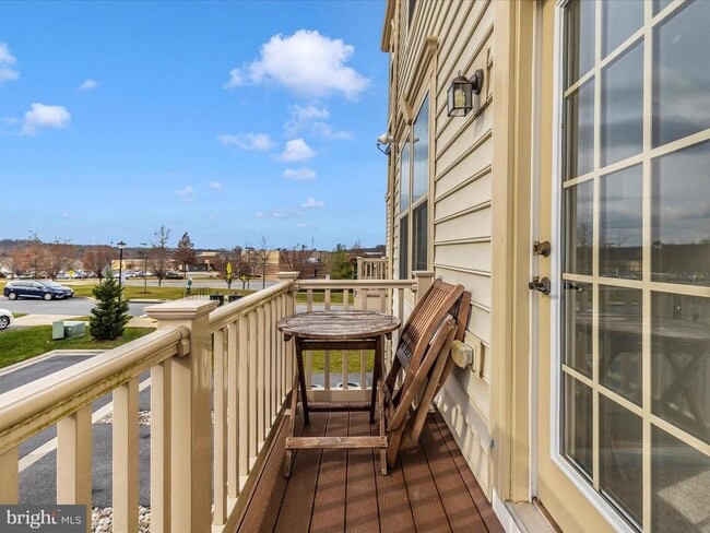 Building Photo - 10020 Beerse St