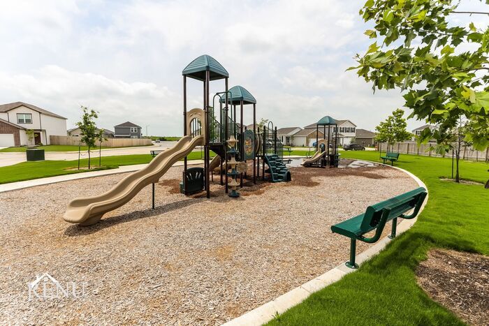 Building Photo - 5010 Firefly Hls