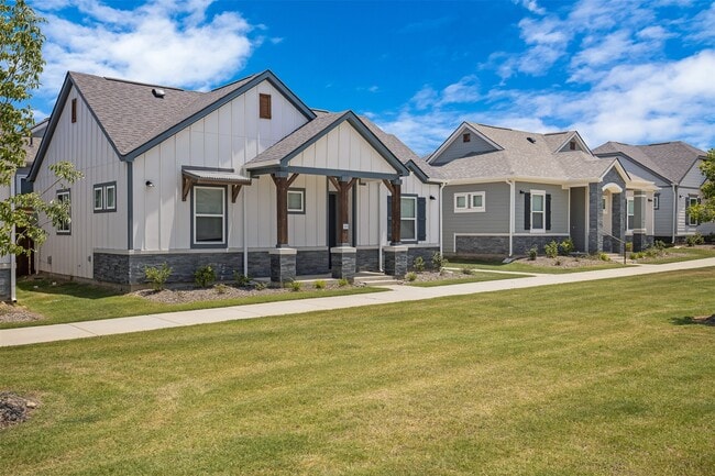 Building Photo - 7208 Borland Dr