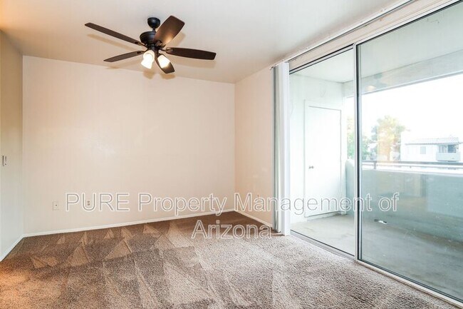 Building Photo - 1825 W Ray Rd