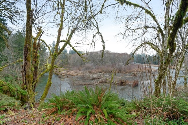 Building Photo - 117 Benthein Rd