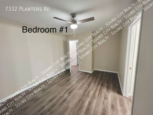 Building Photo - 7332 Planters Rd