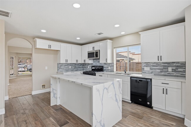 Building Photo - 3522 Pecan Mill Dr