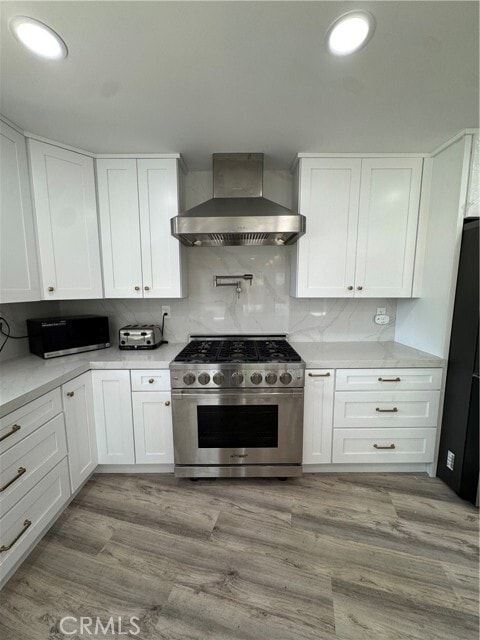 Building Photo - 11596 Bart Dr