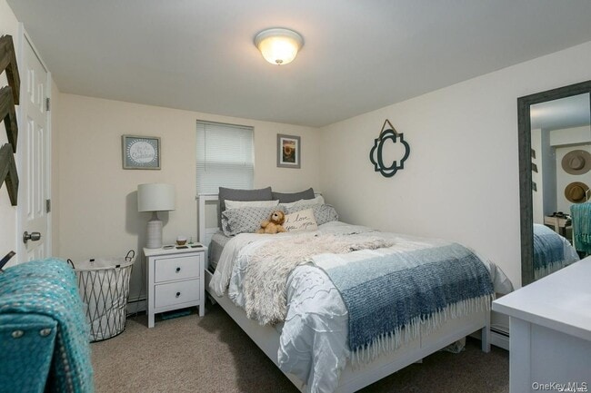 Building Photo - 250 N Rutherford Ave