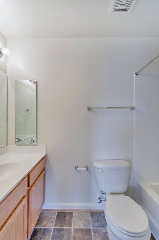 Building Photo - 41 Pine Needle Way