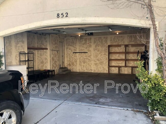 Building Photo - 852 S Slate Canyon Dr