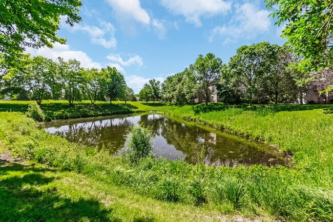 Building Photo - 15612 Float Ct