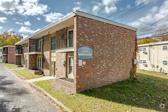 Building Photo - Vassar Garden Apartments