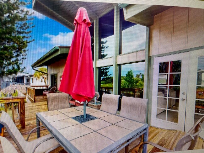 Building Photo - 6410 Lincoln Rd