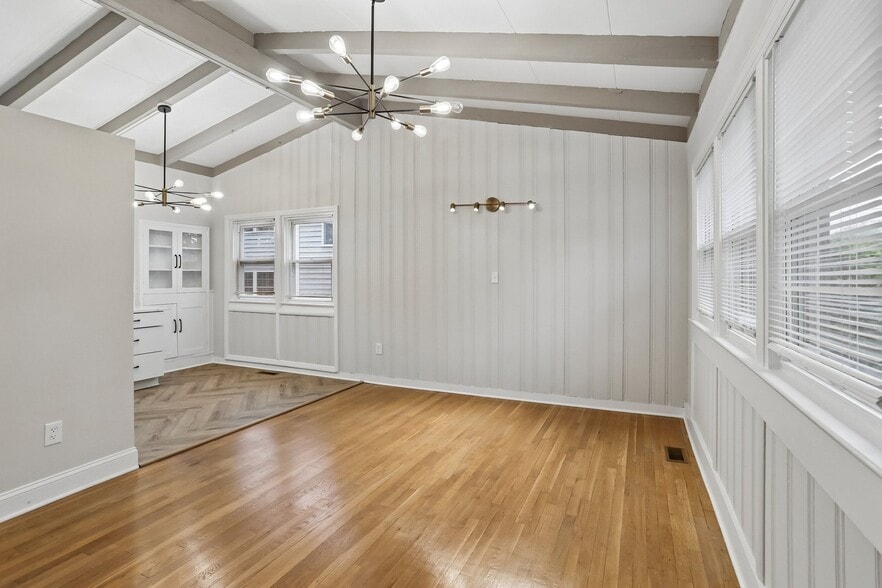 Building Photo - 203 Woodland Rd
