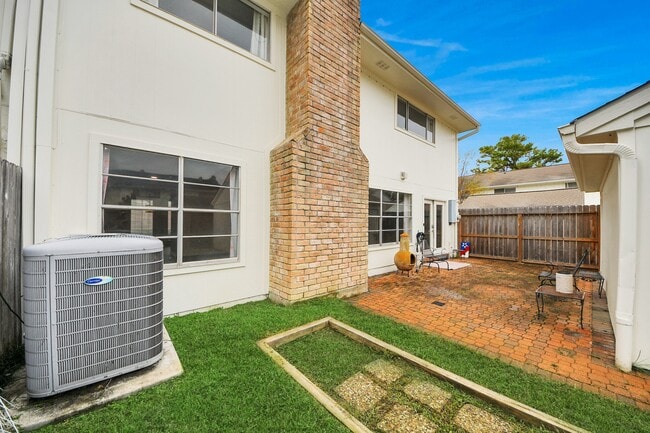 Building Photo - 3021 Teague Rd