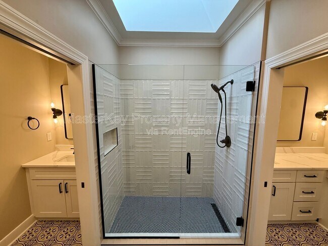 Building Photo - 101 Prestwick Pl