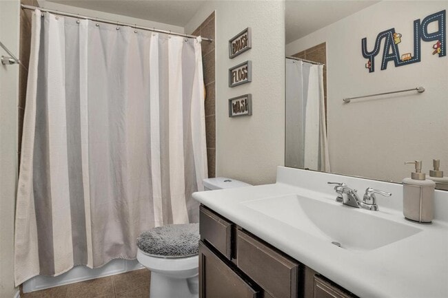 Building Photo - 1420 Natural Pine Trail
