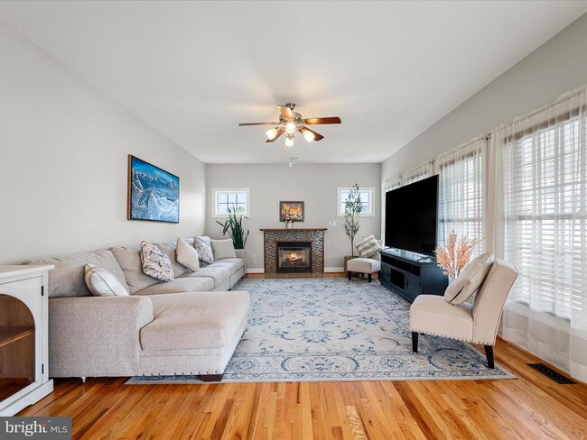 Building Photo - 226 Taggart Dr