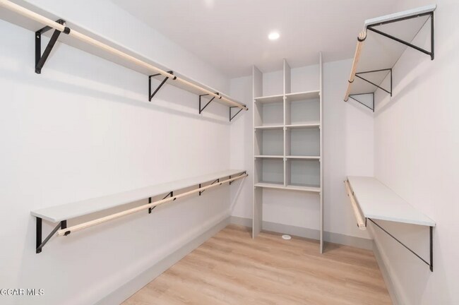 Building Photo - 107 GCR 5223SUnit A23
