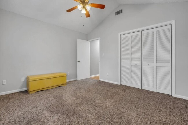 Building Photo - Benchmark Trace