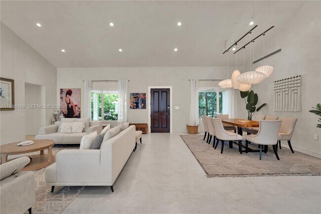 Building Photo - 520 Bay Point Rd