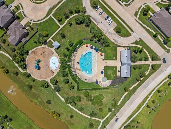 Building Photo - 2203 Rocky Shores Ln