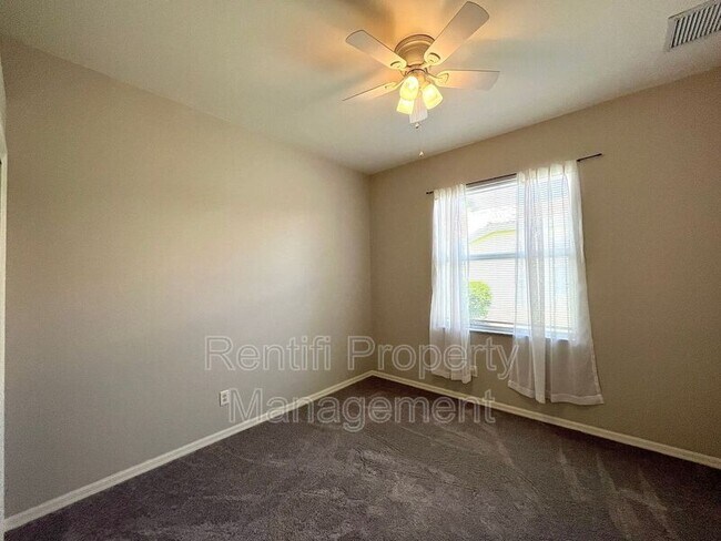 Building Photo - 13062 Sail Away St