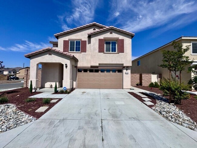 Primary Photo - Newly built 4 bedroom Winchester home for ...
