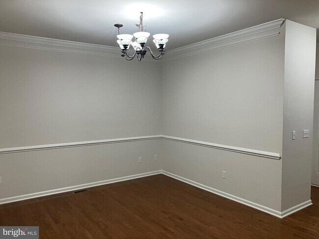 Building Photo - 5622 Arrowfield Terrace