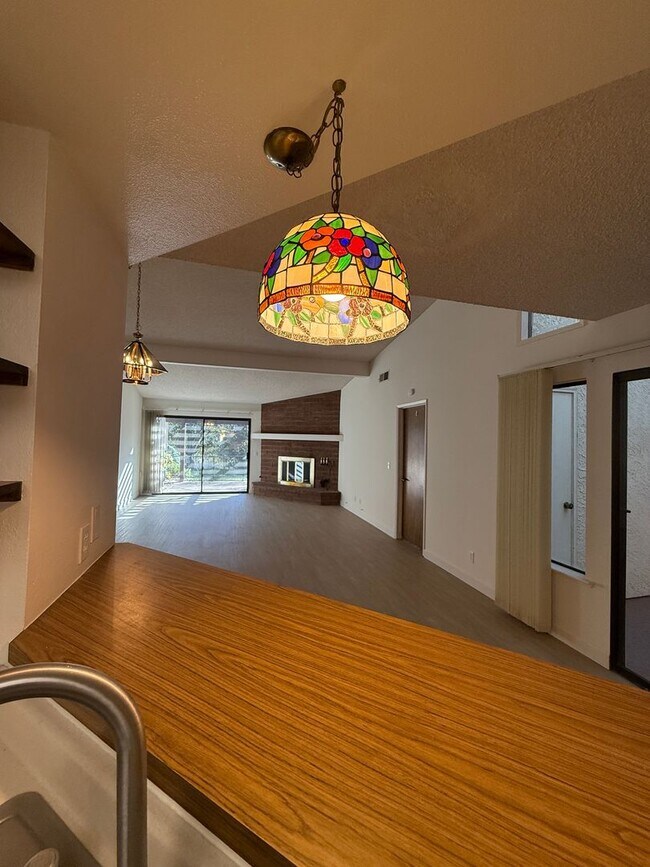 Building Photo - Orcutt Single Story Condo in The Gated Community of Creekridge Villas