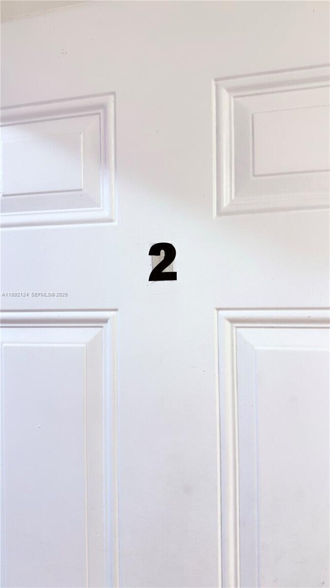 Building Photo - 545 Michigan Ave