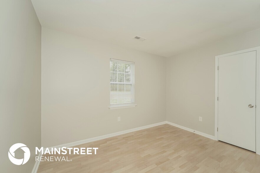 Building Photo - 6502 Touchwood Dr