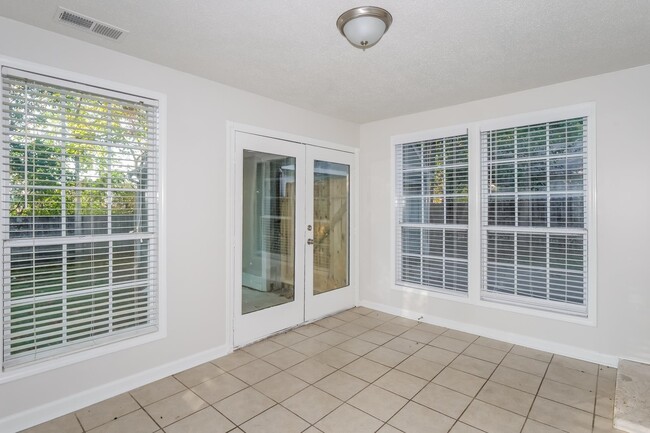 Building Photo - 1441 Sandy Stone Ln