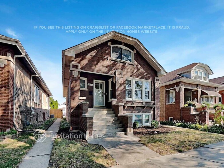 Primary Photo - 2423 Wesley Ave