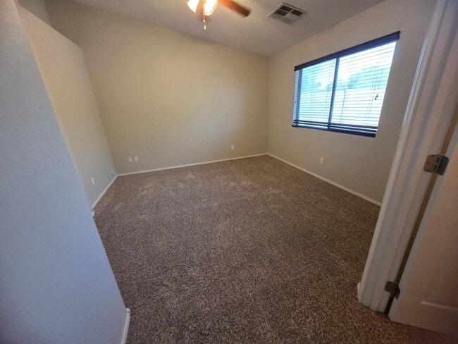 Building Photo - 3607 S 257th Ln