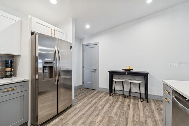 Building Photo - 292 Sunlit Cove Dr NE