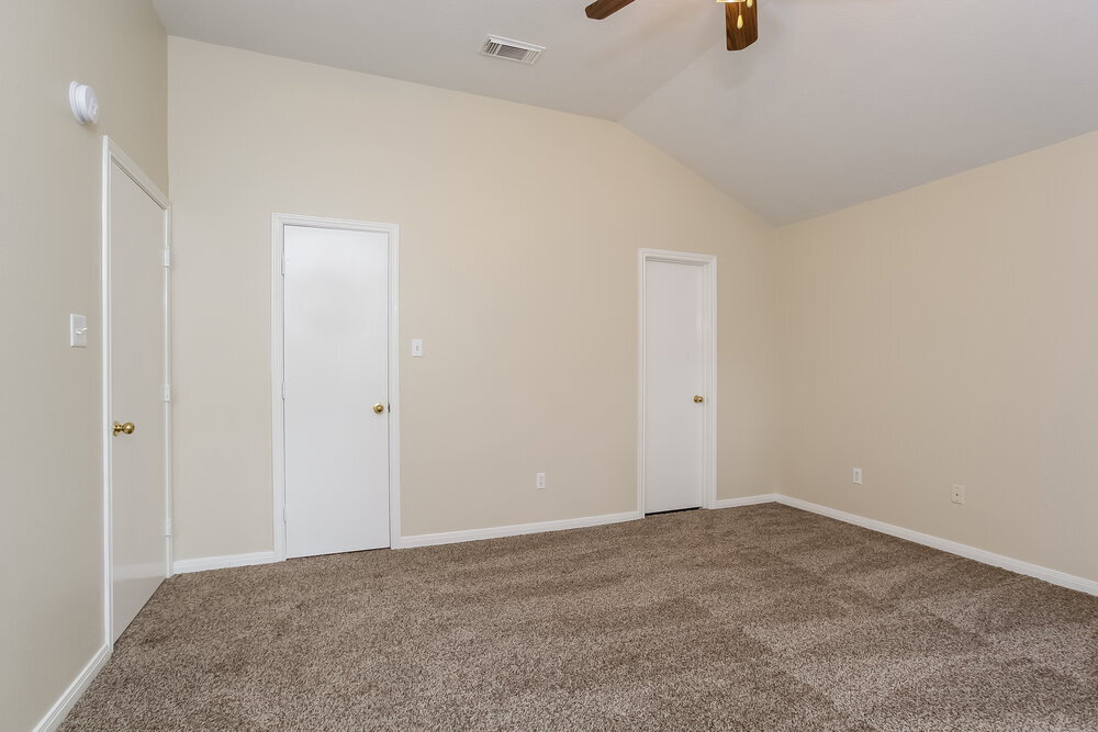 Building Photo - 8002 Scarlet Tanager Dr