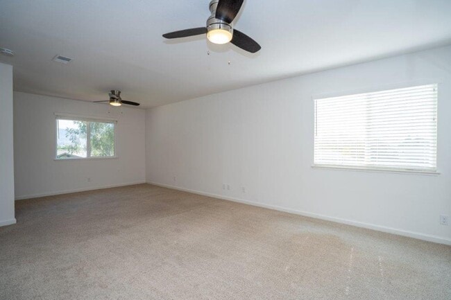 Building Photo - Desirable 3 Bedrooms, 2.5 Bathrooms, 2 Story North Napa Home with Vineyard Views in Springwood De...