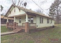 Building Photo - 631 W Main St