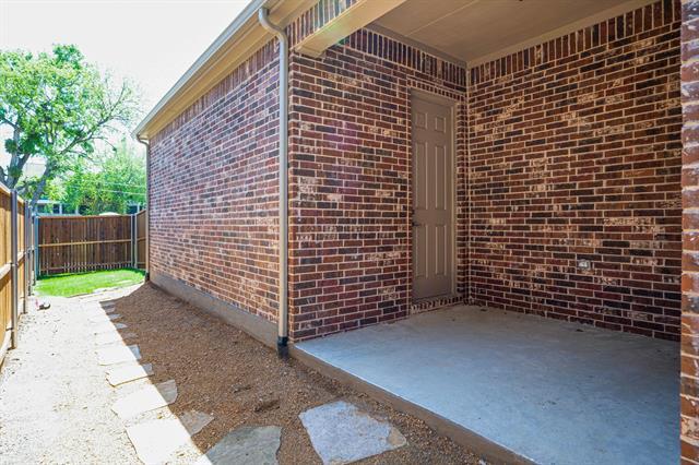 Building Photo - 160 McCartt Dr.