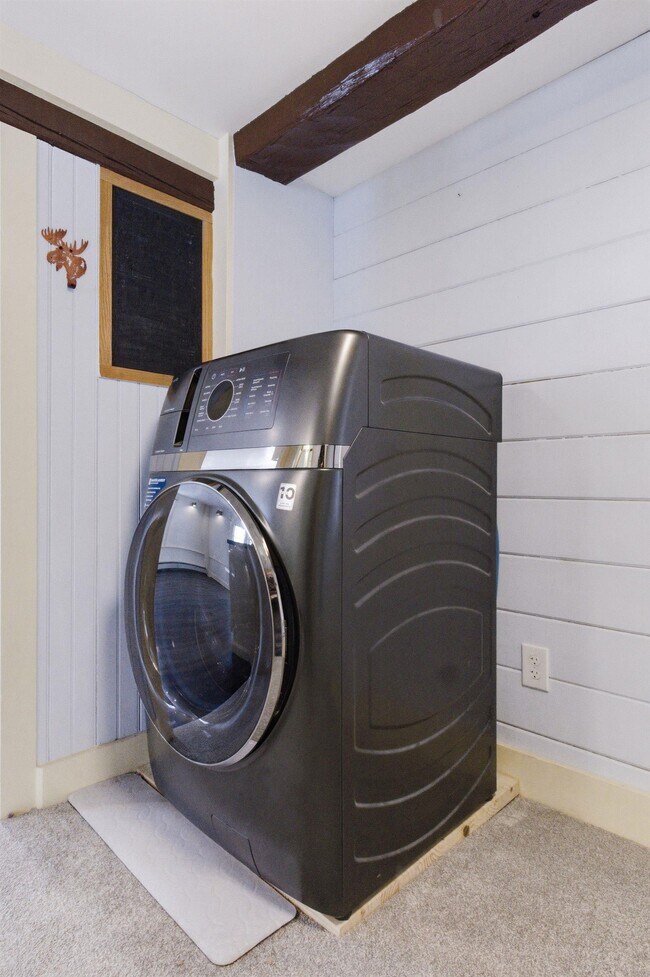 Building Photo - 24 Morrill Rd