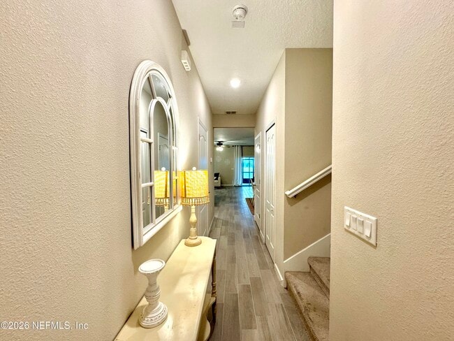 Building Photo - 12665 Josslyn Ln