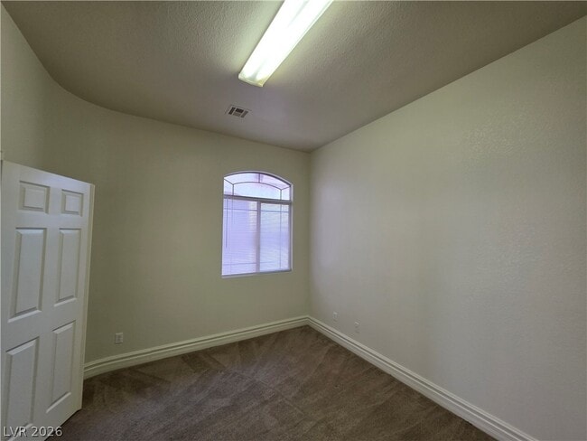 Building Photo - 10717 Refectory Ave