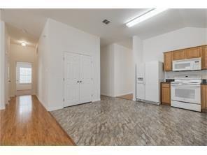 Building Photo - 104 Trenton Dr