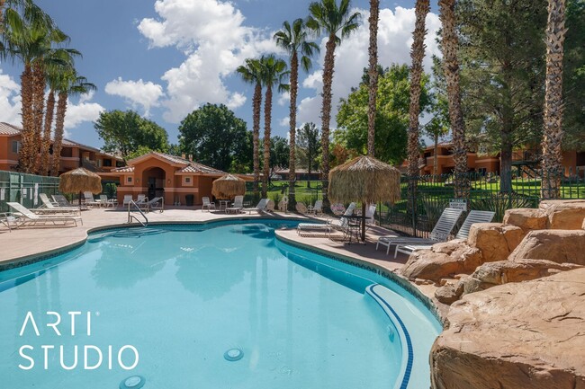 Building Photo - Furnished 3 Bedroom, 2 Bathroom Condo at T...