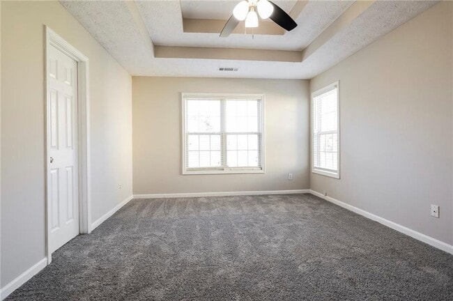 Building Photo - 535 Saddle Ridge Dr