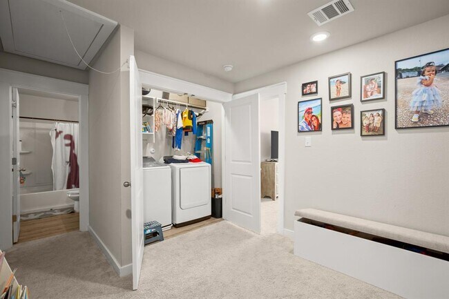 Building Photo - 195 Waterside Rd